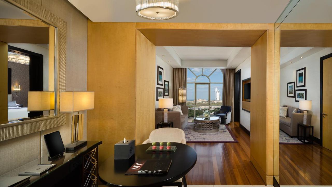 Aspen Chalets By Kempinski Hotel Mall Of The Emirates Dubai Esterno foto